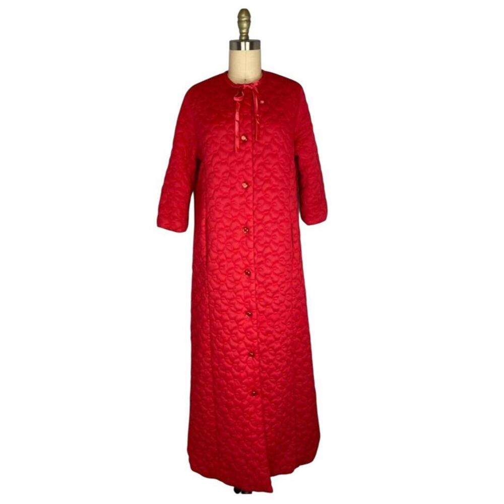 Vintage Vanity Fair Red Quilted Housecoat Robe Women’s M Nylon USA Made